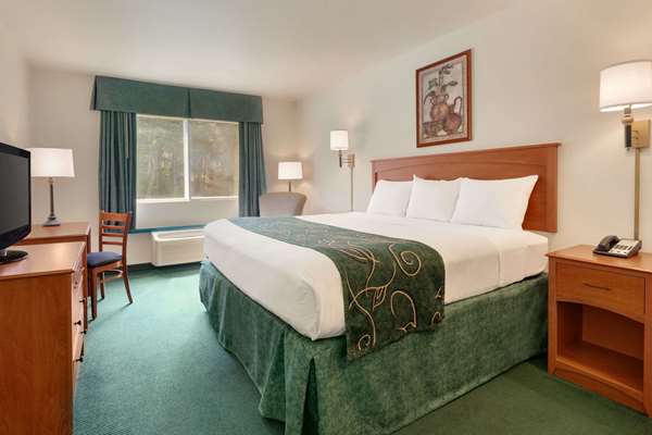  - Travelodge Dunsmuir - I-5, Exit 732