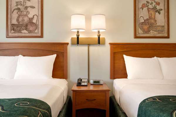  - Travelodge Dunsmuir - I-5, Exit 732