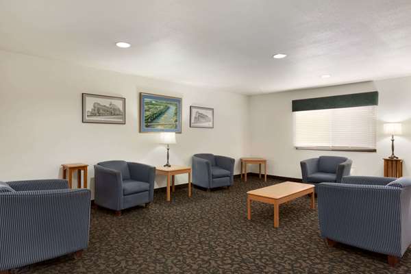  - Travelodge Belen - I-25, Exit 191