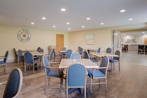 Amenities - SureStay Plus Hotel by Best Western Elizabethtown
