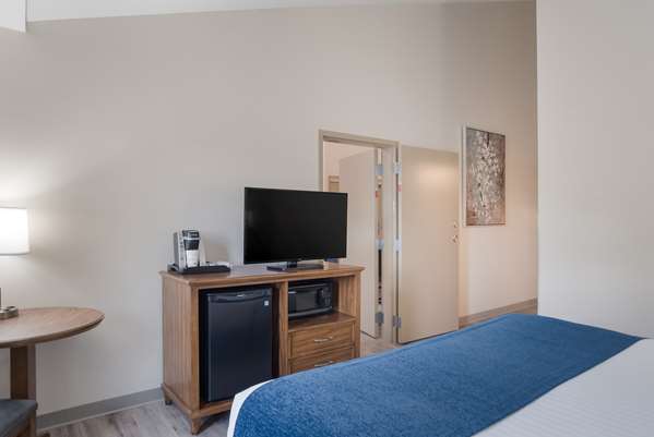 Suite - SureStay Plus Hotel by Best Western Elizabethtown