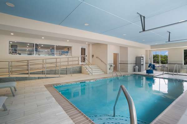 Pool - SureStay Plus Hotel by Best Western Elizabethtown