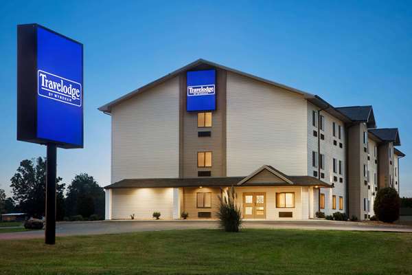 Exterior view - Travelodge East Livonia