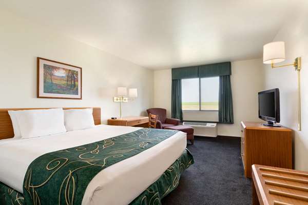  - Travelodge Sharon Springs