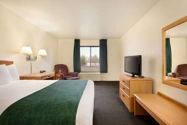  - Travelodge Alpine