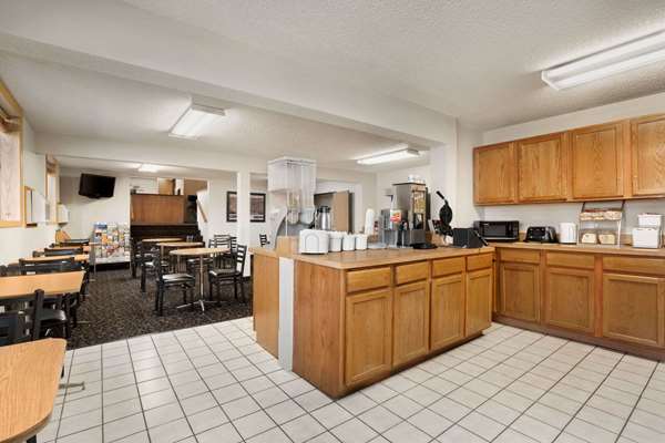 Restaurant - Super 8 Hotel Lincoln