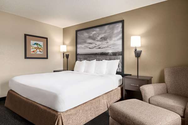  - Super 8 Hotel Lincoln