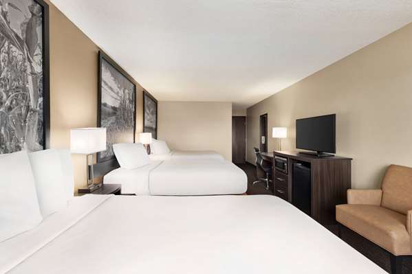  - Super 8 Hotel Lincoln