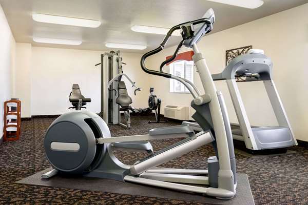 Fitness/ Exercise Room - Travelodge Bill