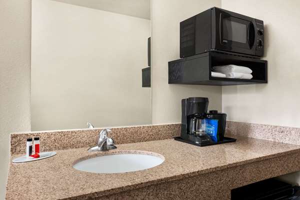  - Travelodge McAlester