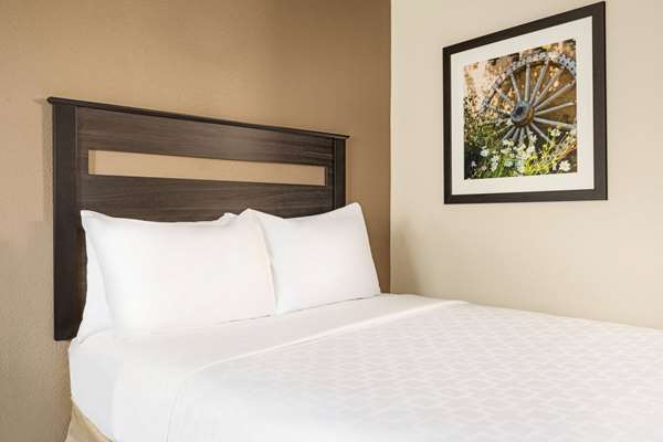  - Baymont Inn & Suites Hearne