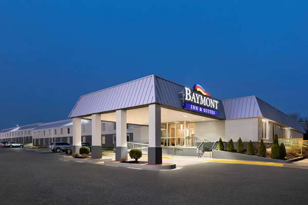 Exterior view - Baymont Inn & Suites Florence - I-71 & I-75, Exit 180