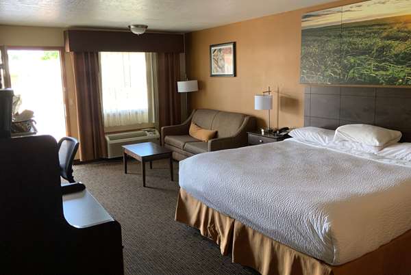  - Days Inn Wauseon - I-80 & I-90, Exit 34