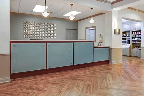  - Richmond Inn & Suites LSU Baton Rouge - I-10, Exit 158