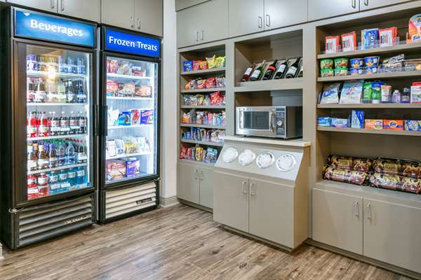  - Richmond Inn & Suites LSU Baton Rouge - I-10, Exit 158