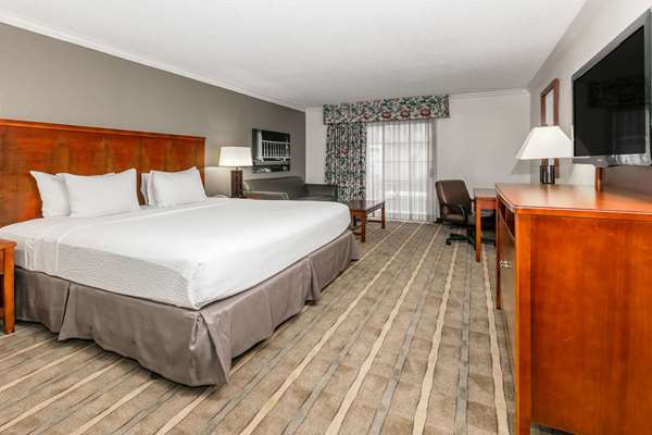  - Richmond Inn & Suites LSU Baton Rouge - I-10, Exit 158