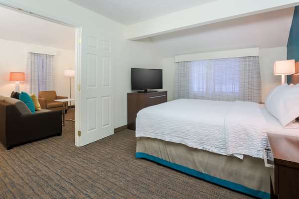  - Hawthorn Suites by Wyndham Tinton Falls