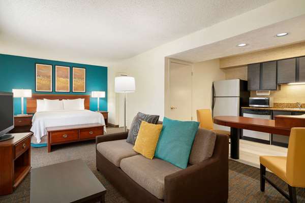  - Hawthorn Suites by Wyndham Tinton Falls