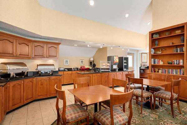 Amenities - Hawthorn Suites by Wyndham Tinton Falls