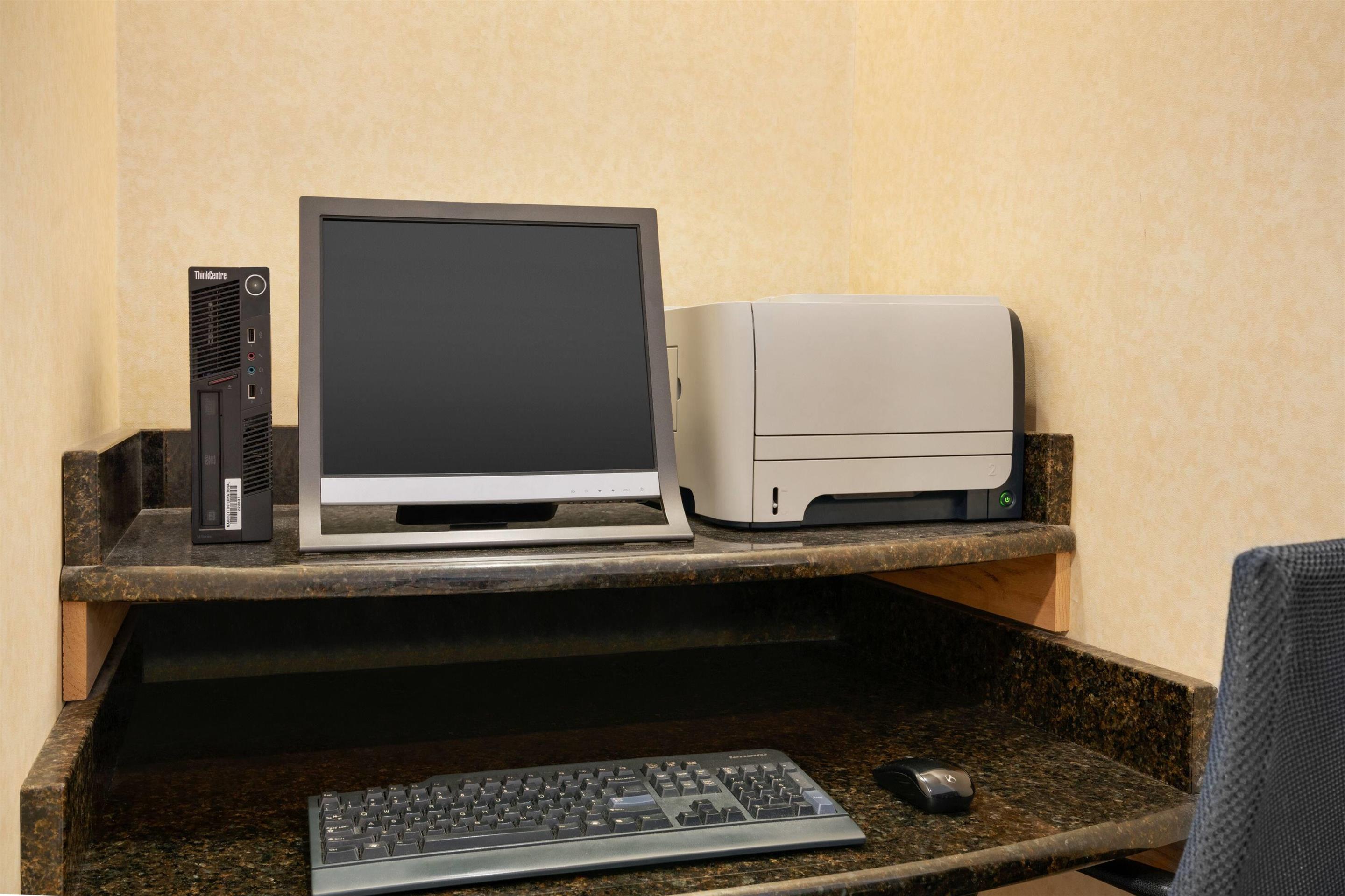 Business Center | Hawthorn Suites by Wyndham Tinton Falls