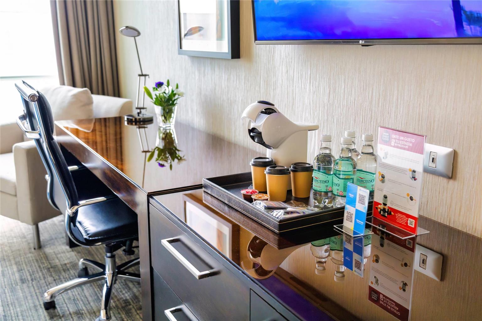 WYNDHAM SANTIAGO AEROPUERTO-guestroom-Guest Room,On-Site.jpg