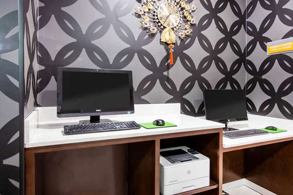 Conference Area - La Quinta Inn & Suites Elkhart - I-80 & I-90, Exit 92