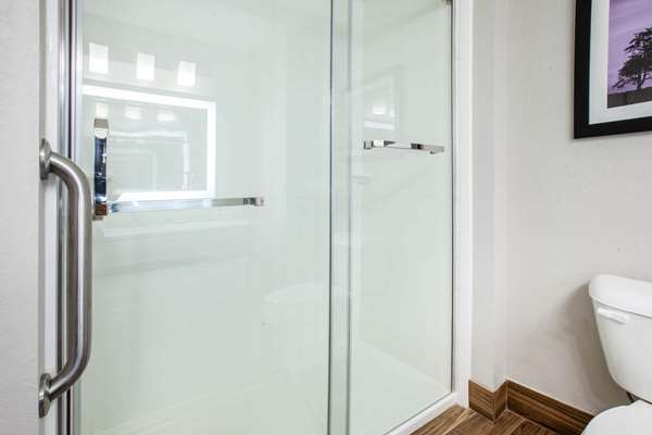  - La Quinta Inn & Suites Elkhart - I-80 & I-90, Exit 92