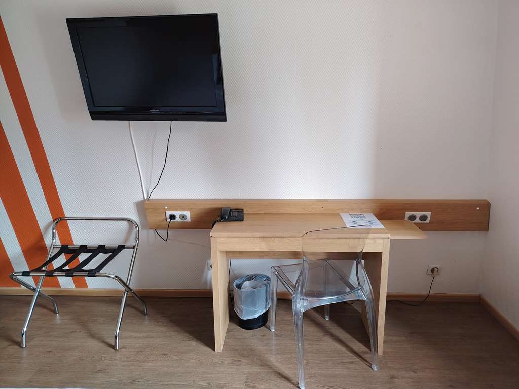 KYRIAD LAON-guestroom-Guest Room,Guest Room Amenity,On-Site.jpg