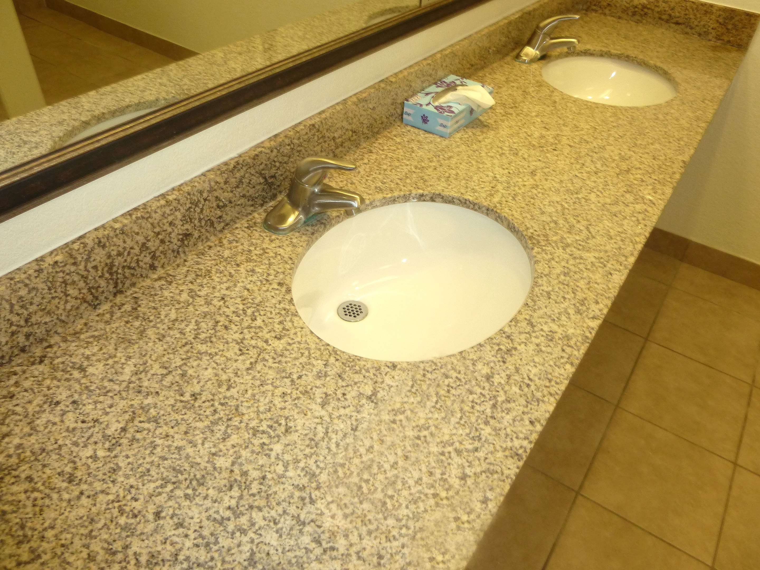 Lobby Vanity