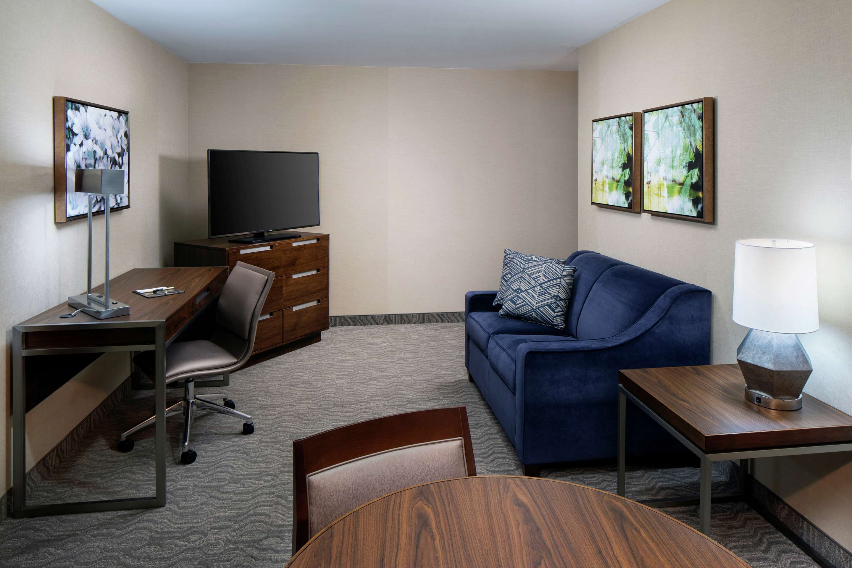 Guest room