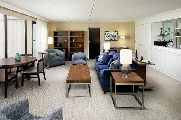  - DoubleTree by Hilton Hotel Nashua