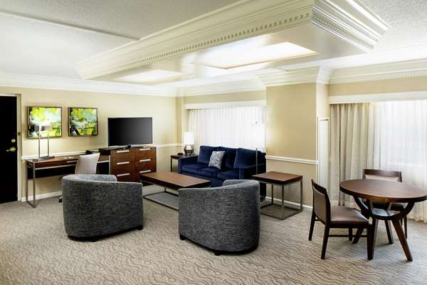  - DoubleTree by Hilton Hotel Nashua