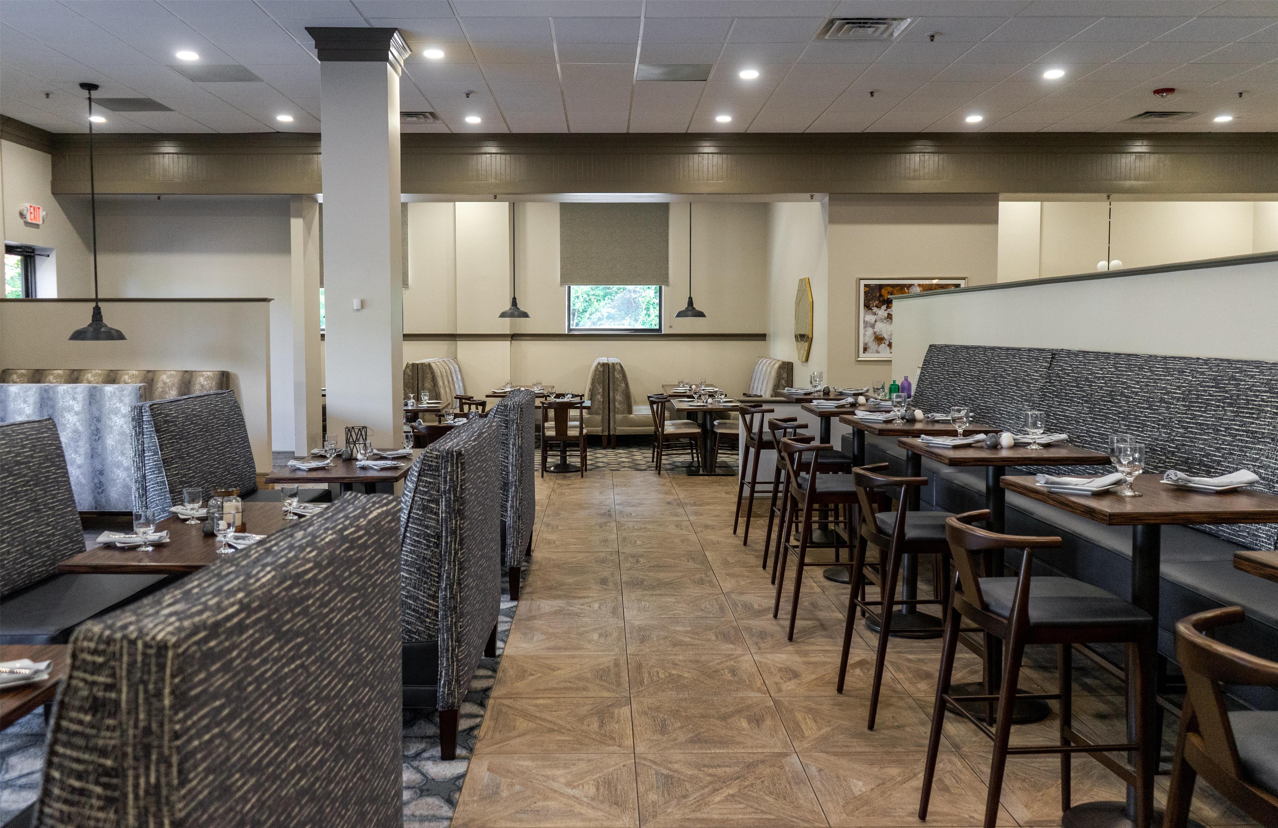 Restaurant | DoubleTree by Hilton Nashua