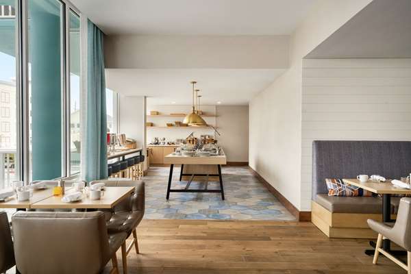 Amenities - DoubleTree by Hilton Hotel Ocean City