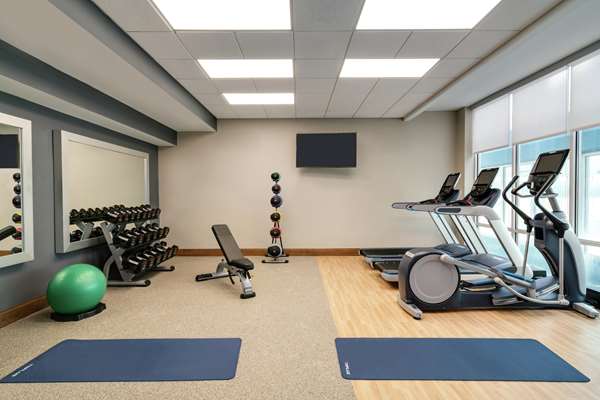 Fitness/ Exercise Room - DoubleTree by Hilton Hotel Ocean City