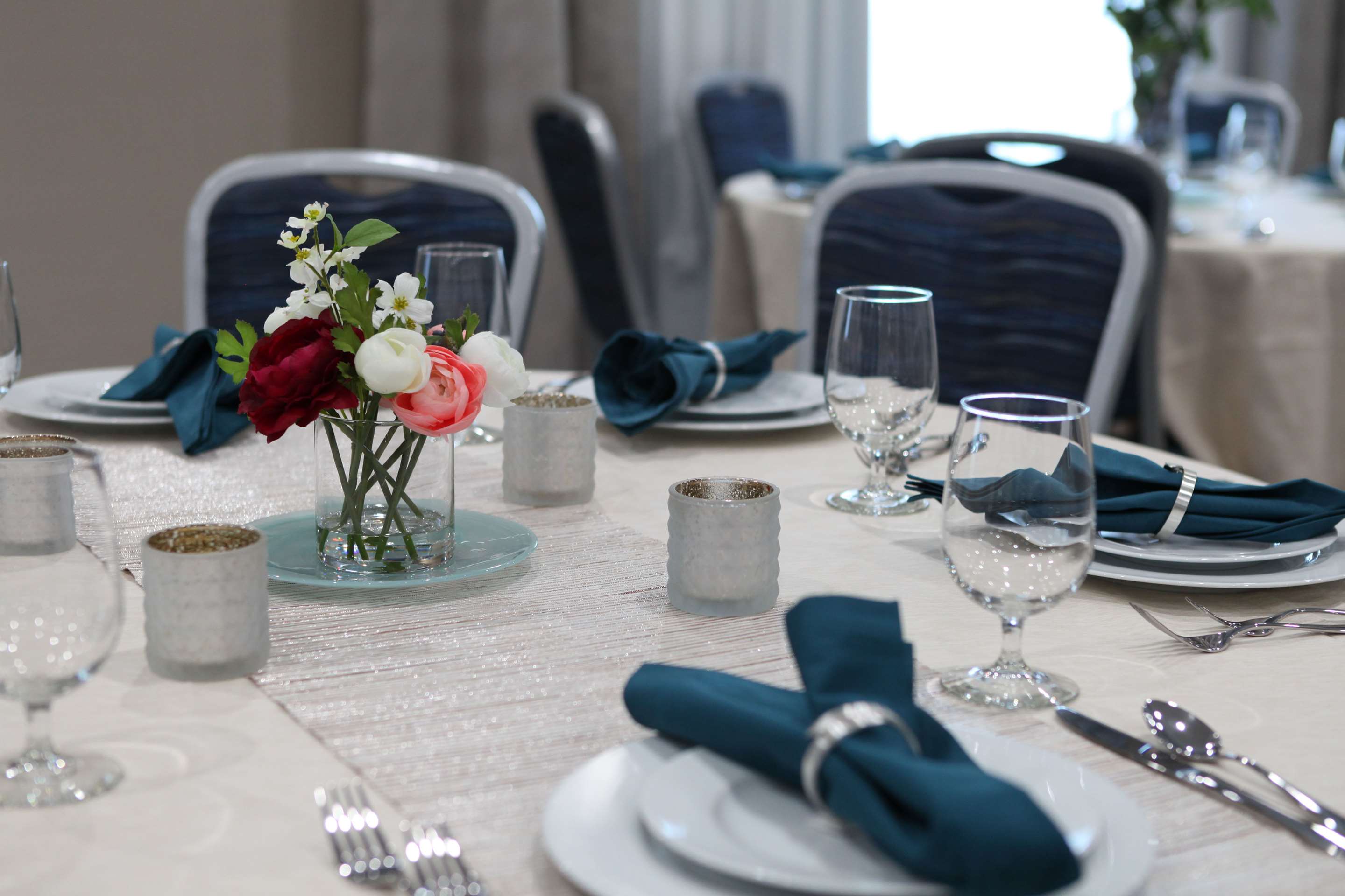 Restaurant | Hampton Inn & Suites Lafayette Medical Center, CO