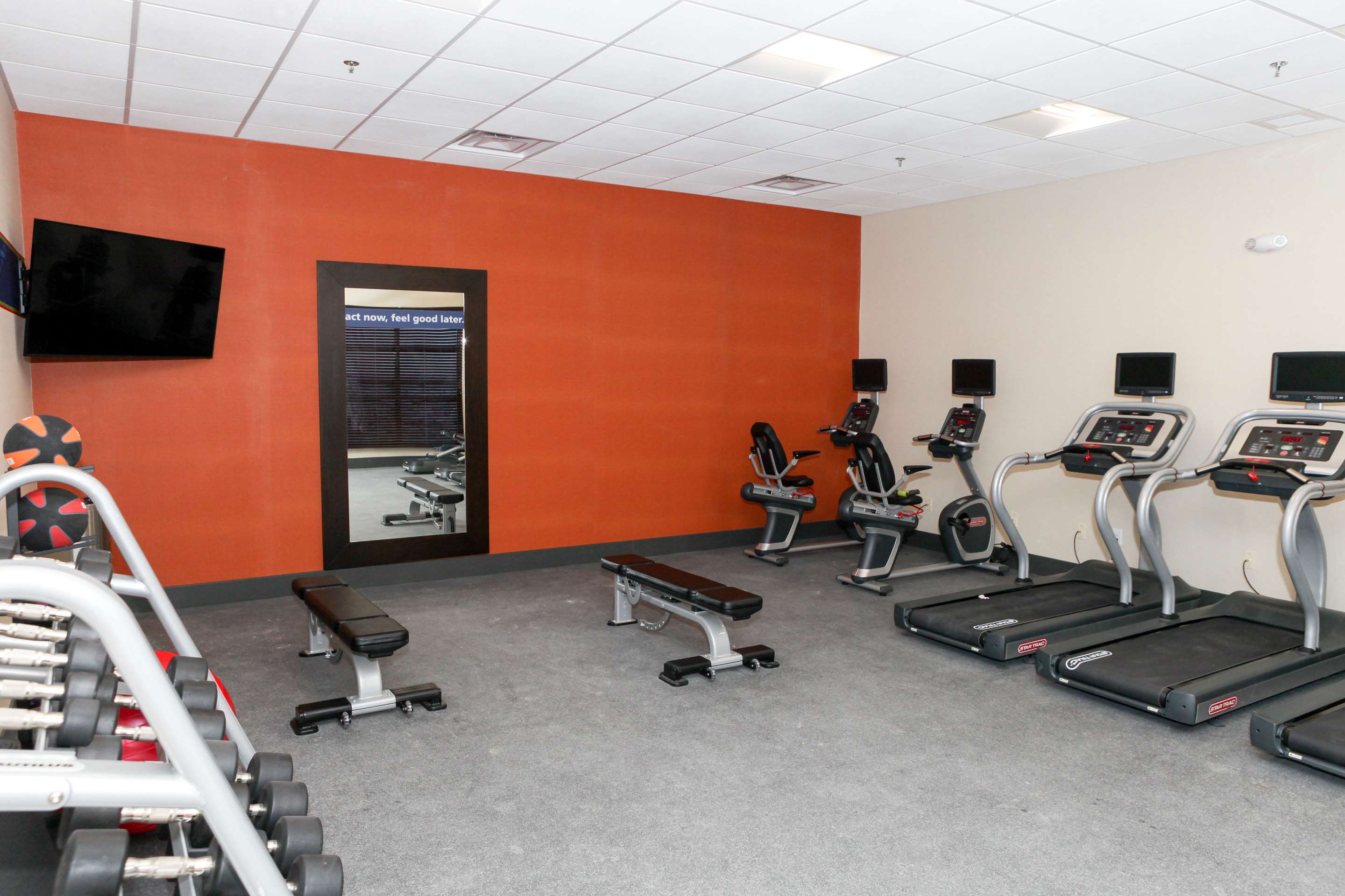 Health club fitness center gym | Hampton Inn & Suites Lafayette Medical Center, CO