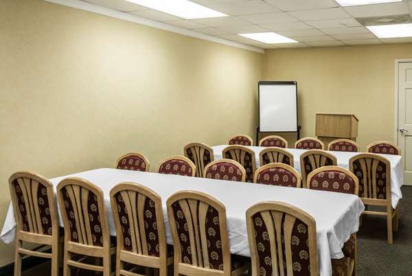  - Super 8 Hotel Cherokee