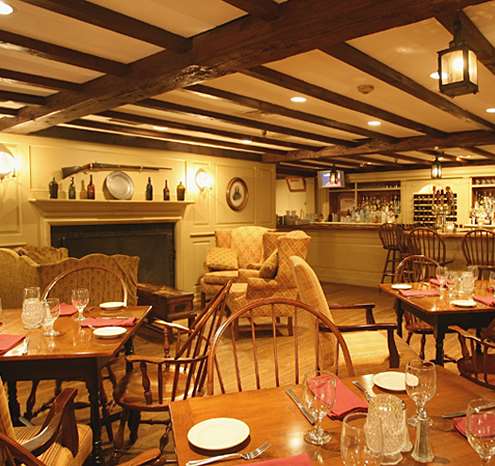 Bar - Publick House Inn & Motor Lodge Sturbridge - I-84, Exit 6