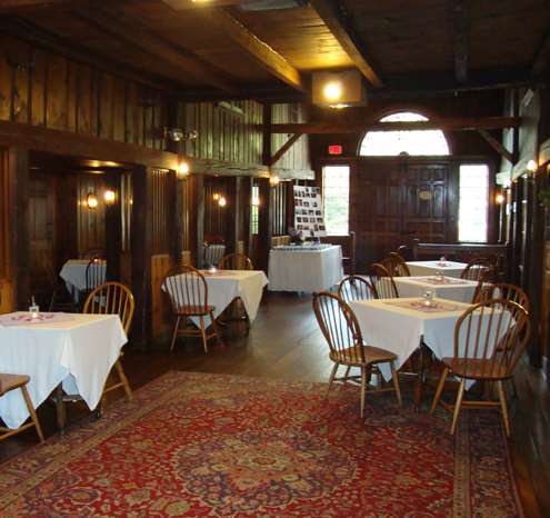 Bar - Publick House Inn & Motor Lodge Sturbridge - I-84, Exit 6