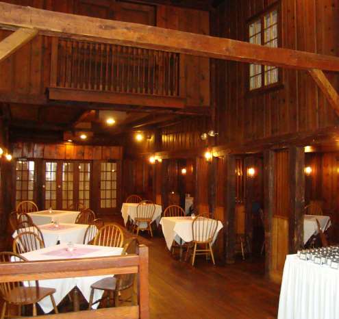 Bar - Publick House Inn & Motor Lodge Sturbridge - I-84, Exit 6