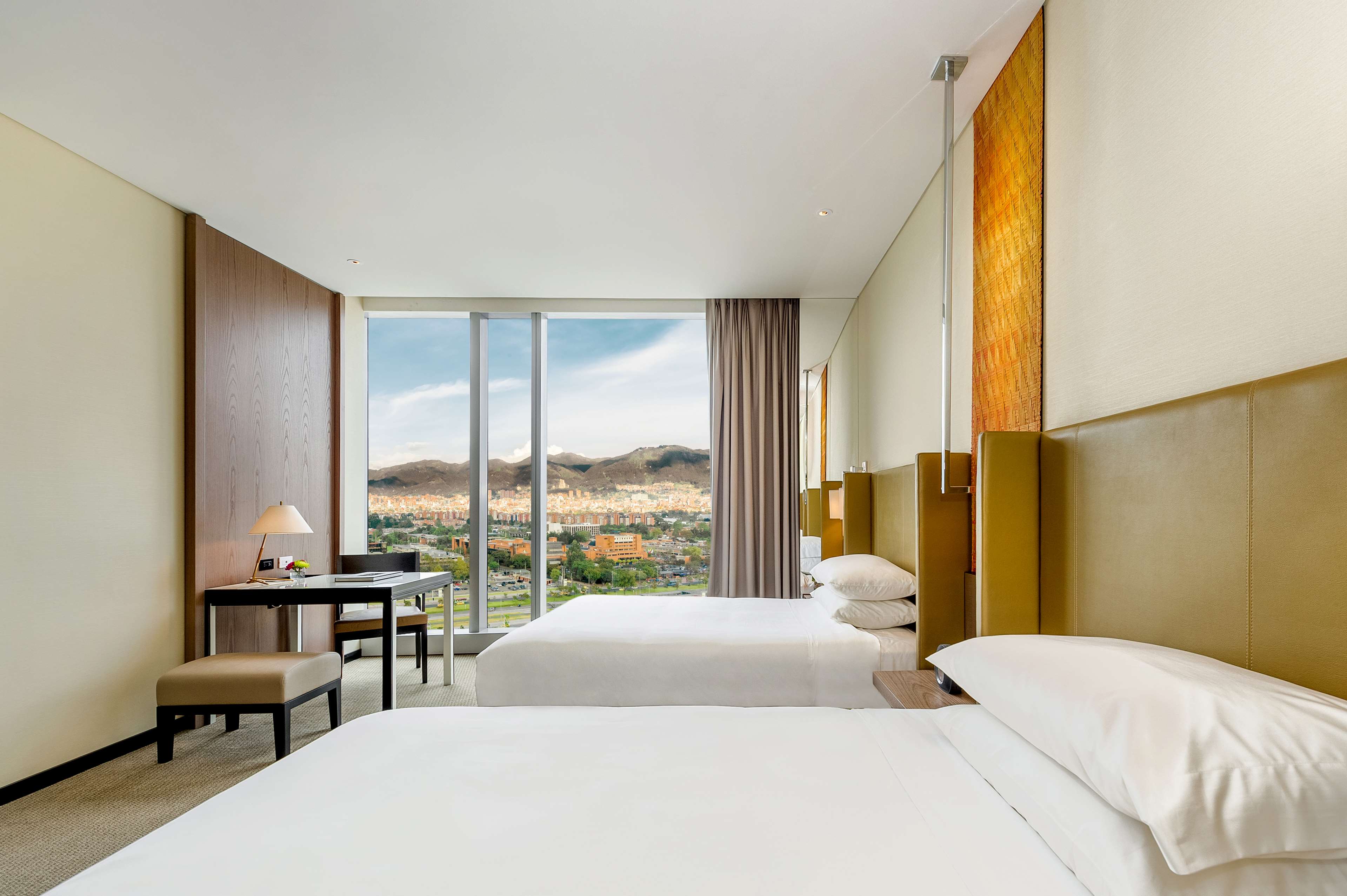 Grand Hyatt Bogota Room Type - Accessible Two Double Beds RollIn Shower