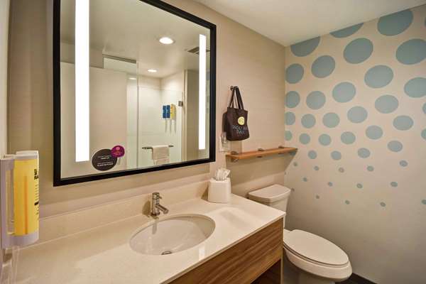  - Tru by Hilton North Platte - I-80, Exit 179