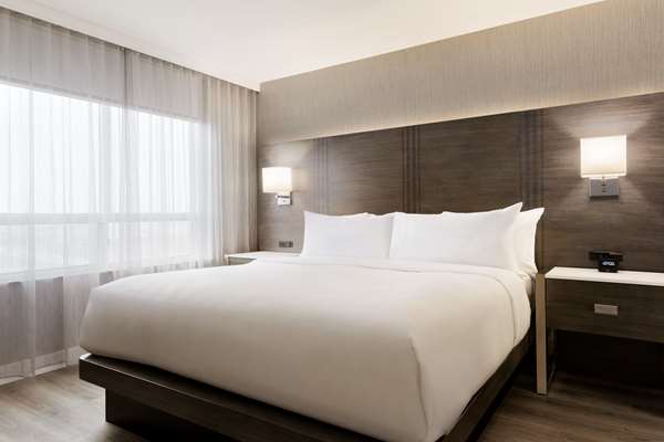  - Embassy Suites Toronto Airport Etobicoke
