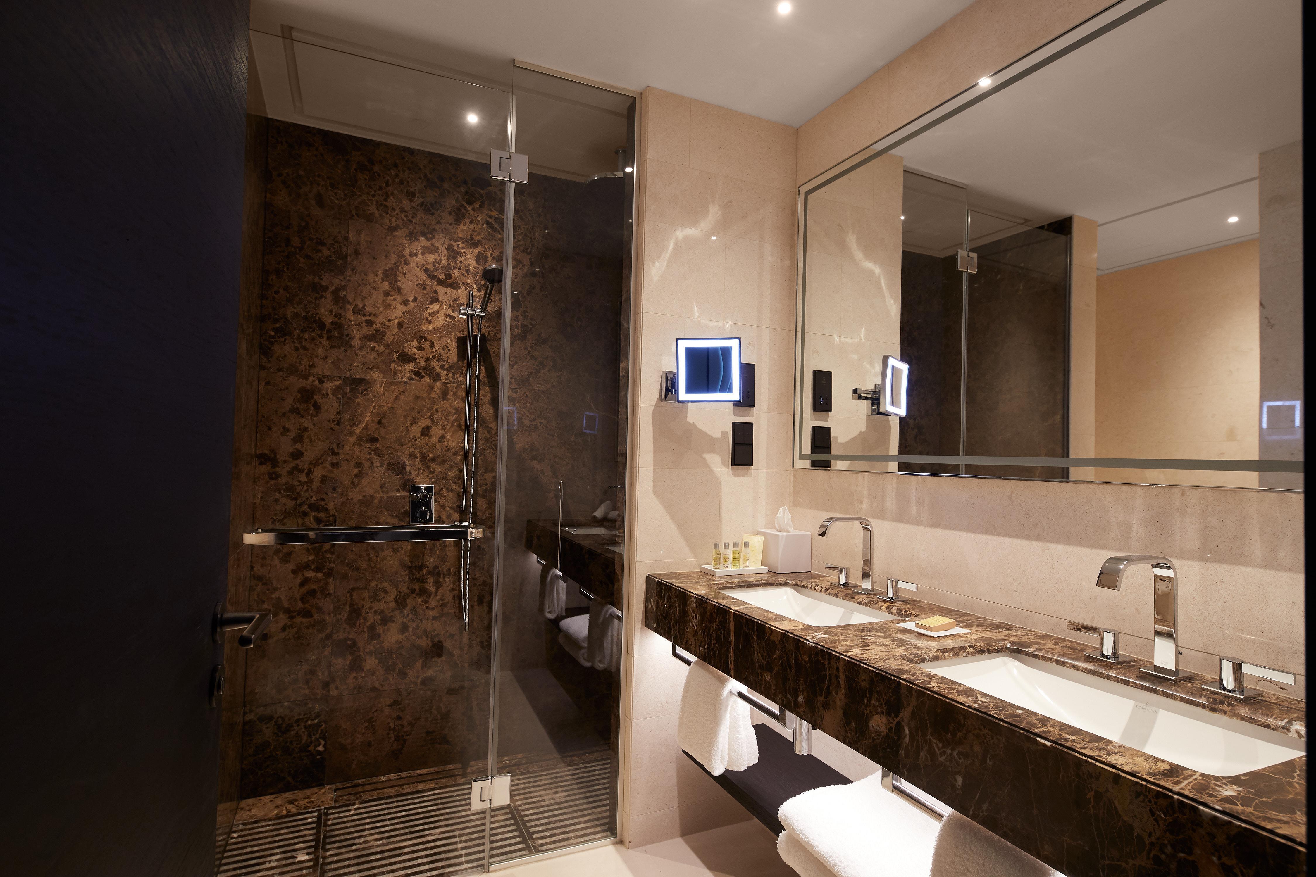 Hilton Belgrade Room Type - TWO DOUBLE BEDS GUEST ROOM
