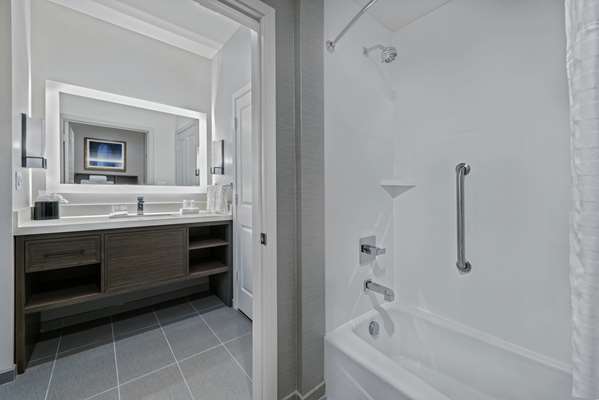  - Homewood Suites by Hilton Memorial City Houston