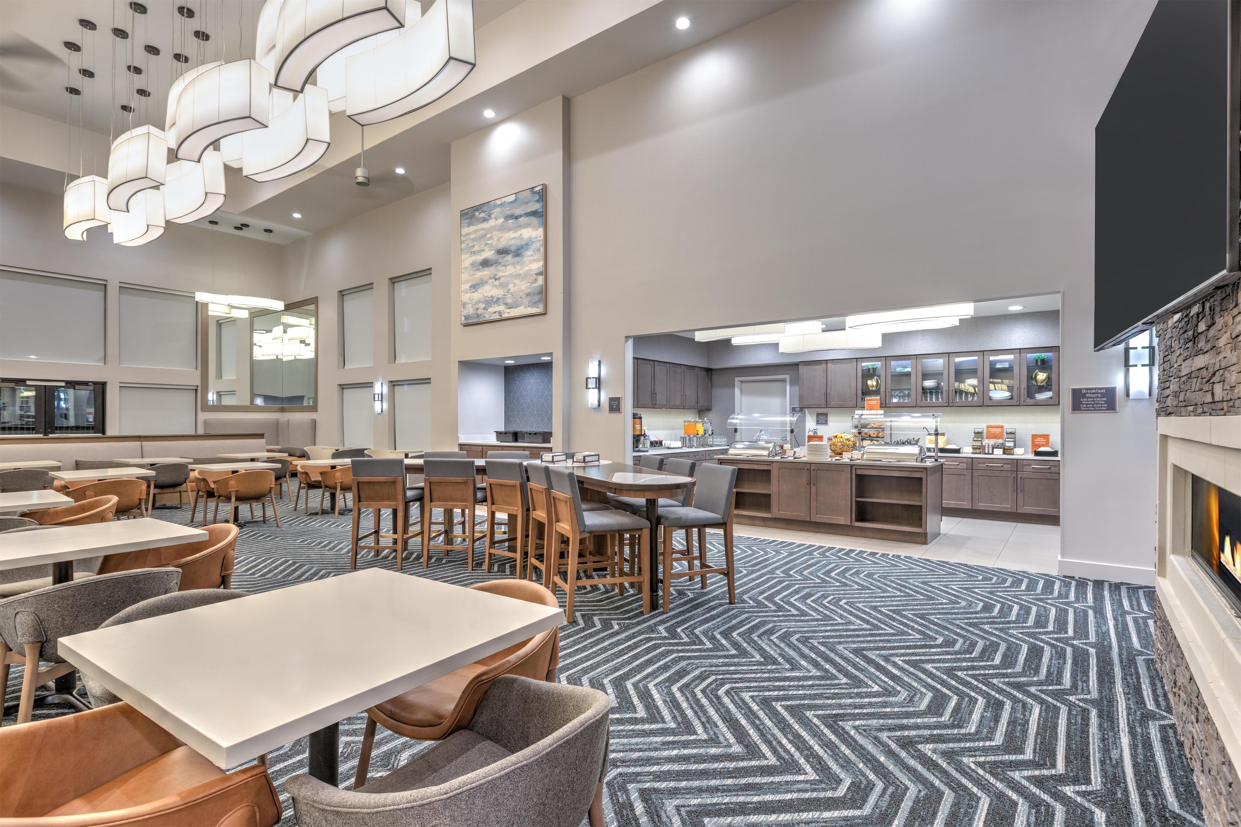 Breakfast Area | Homewood Suites by Hilton Houston Memorial