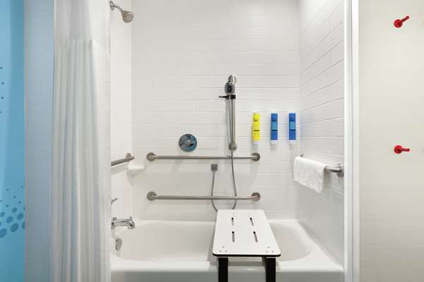  - Tru by Hilton Hotel Lake Charles - I-210, Exit 5