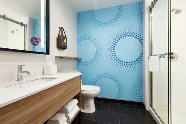  - Tru by Hilton Hotel Lake Charles - I-210, Exit 5