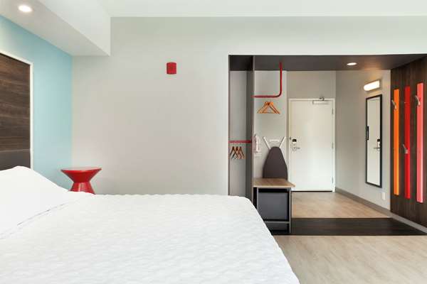  - Tru by Hilton Hotel Lake Charles - I-210, Exit 5